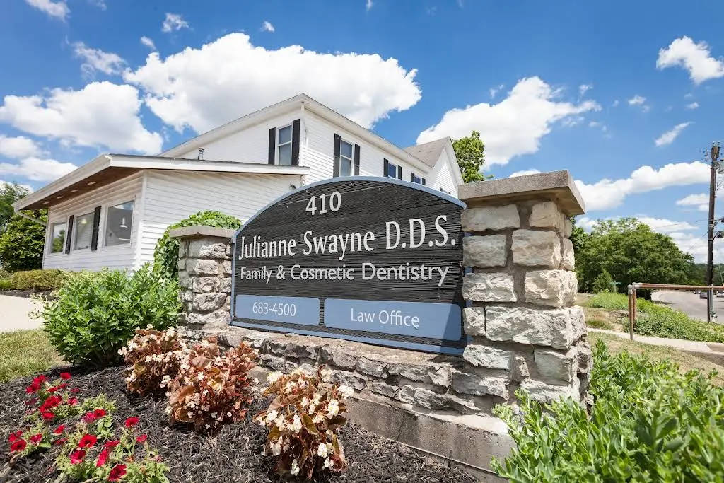 Julianne Swayne, DDS