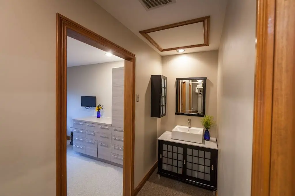 Julianne Swayne, DDS