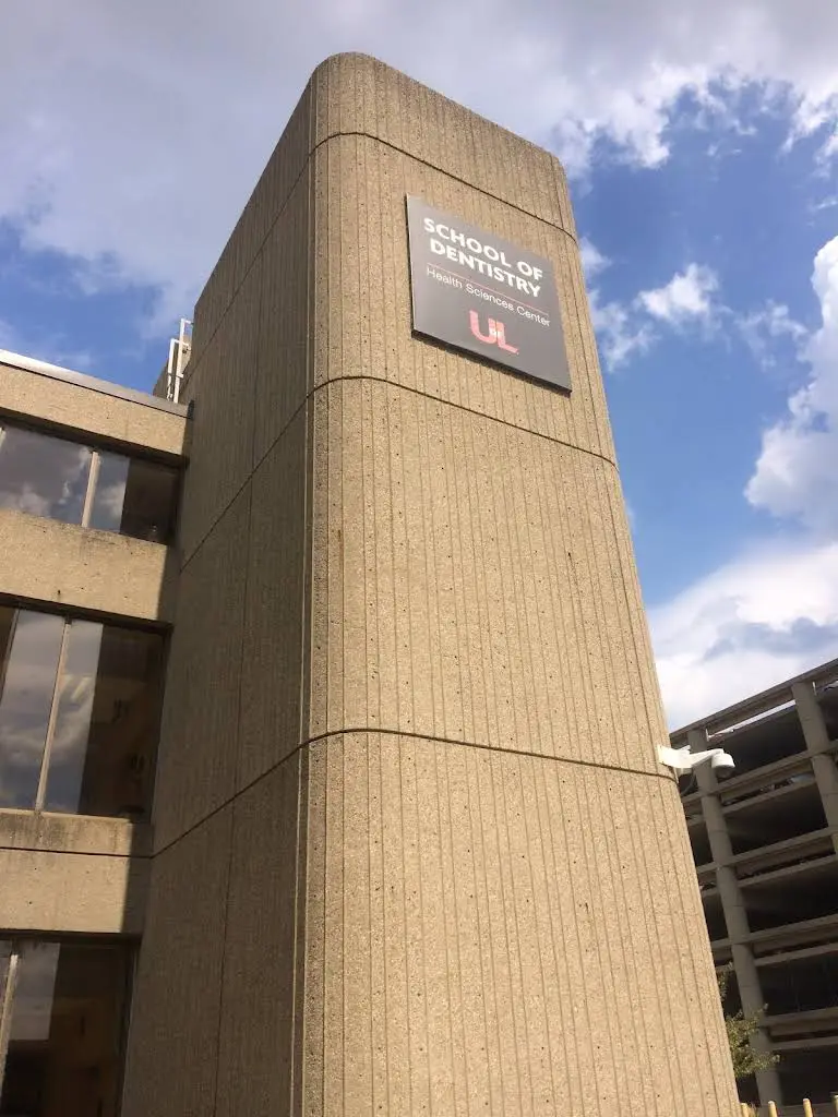 University of Louisville School of Dentistry