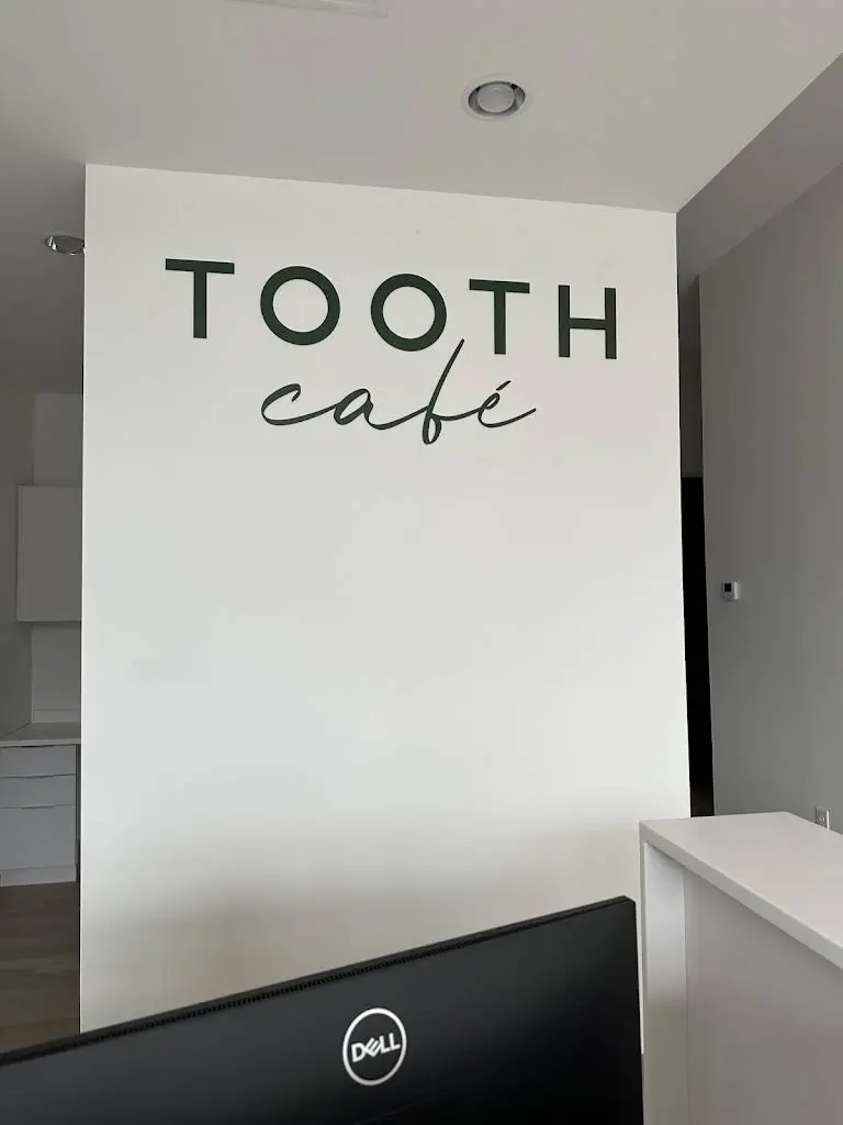 Tooth Café