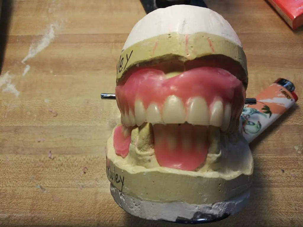 Market Street Denture Center