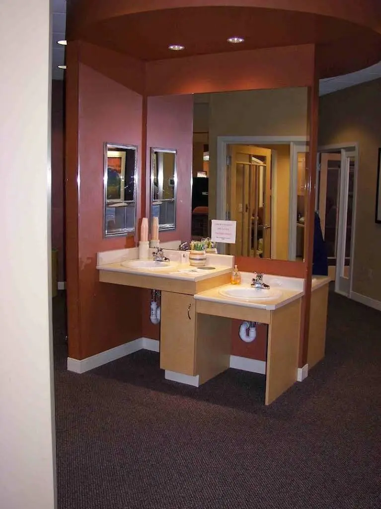 Mattingly & Howell Orthodontics - Louisville