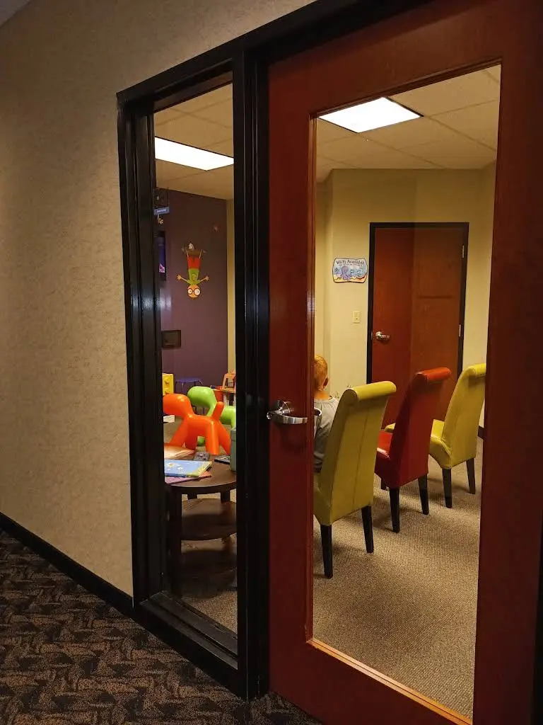 Giggles and Grins Pediatric Dentistry