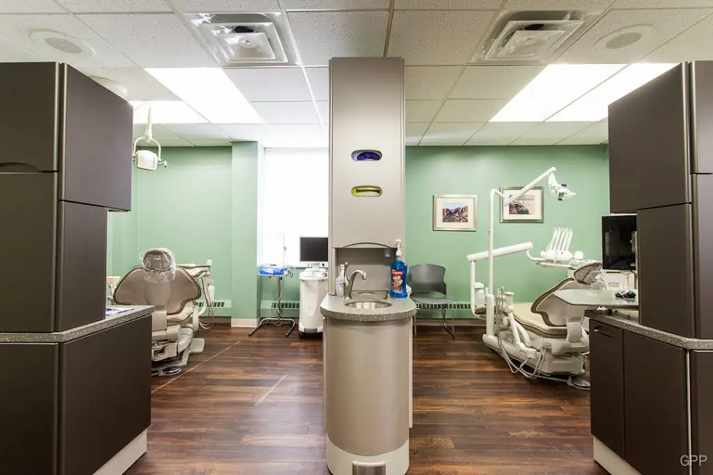 Advanced Dental Center