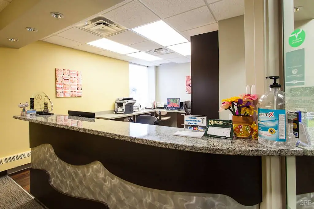 Advanced Dental Center