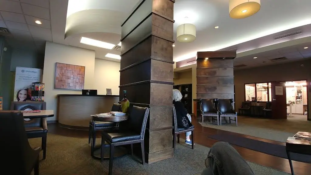 Fixari Family Dental
