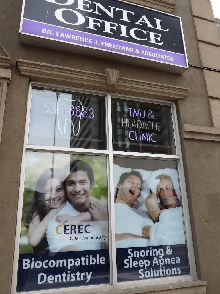 Bloor Dental Health Centre | Dr. Lawrence Freedman