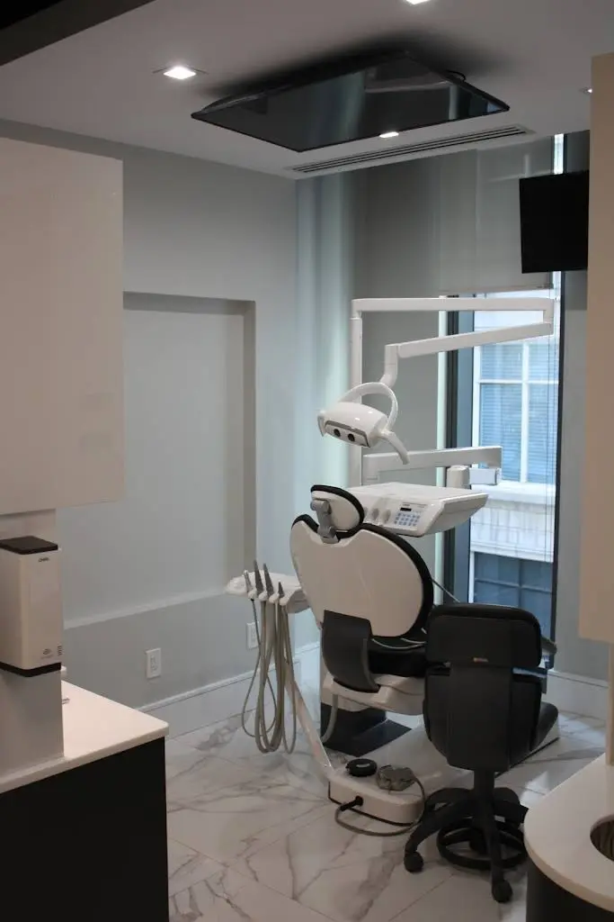 Glasshouse Dental Yorkville