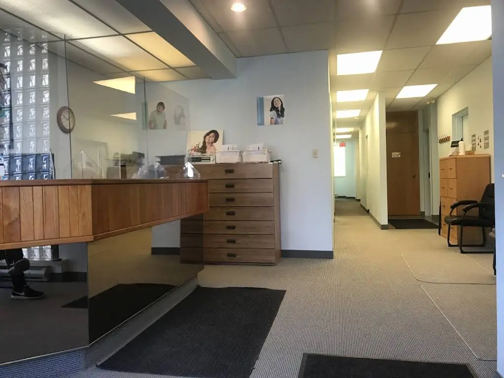 Dundas Ossington Dentistry - Professional dental clinic exterior with modern facilities
