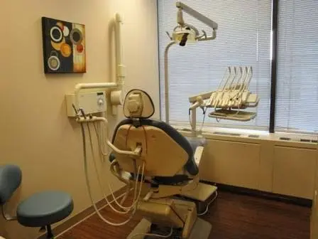 Parkway Place Dental - Dr. Daniel Munteanu