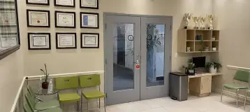 LANSING Dental Centre