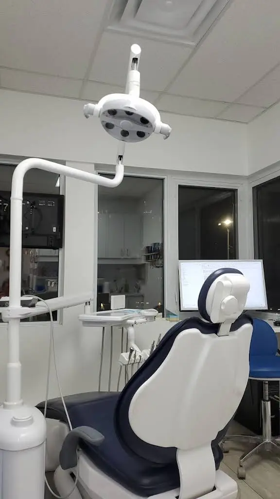 Shahi Parkway Dental