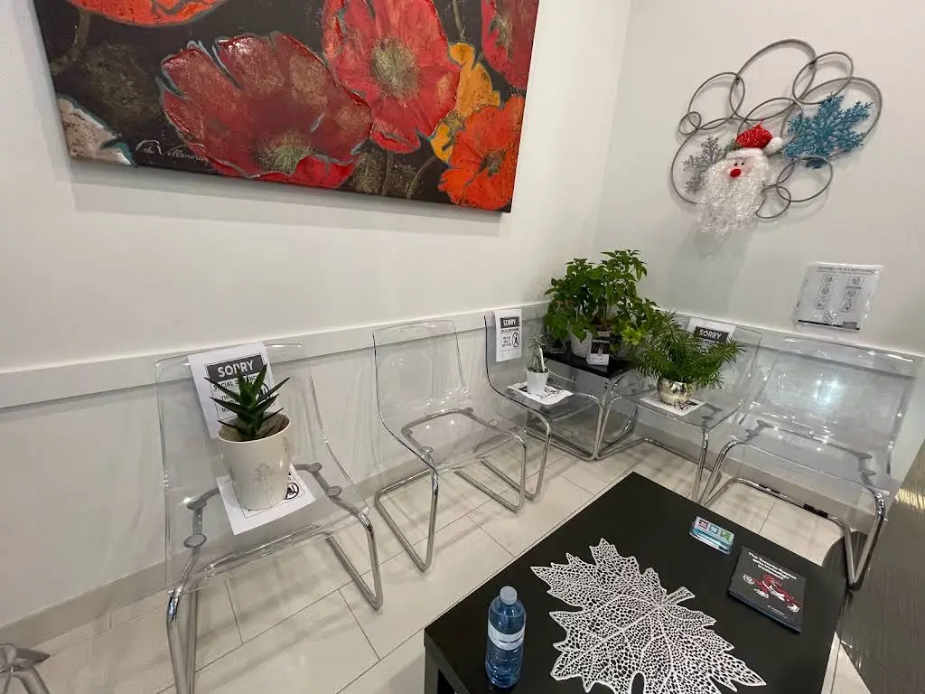 Diamond Dental Clinics - Dr. Rad