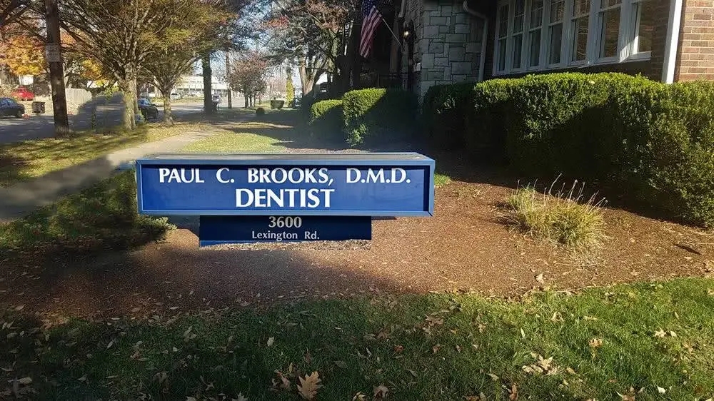 Brooks Dentistry