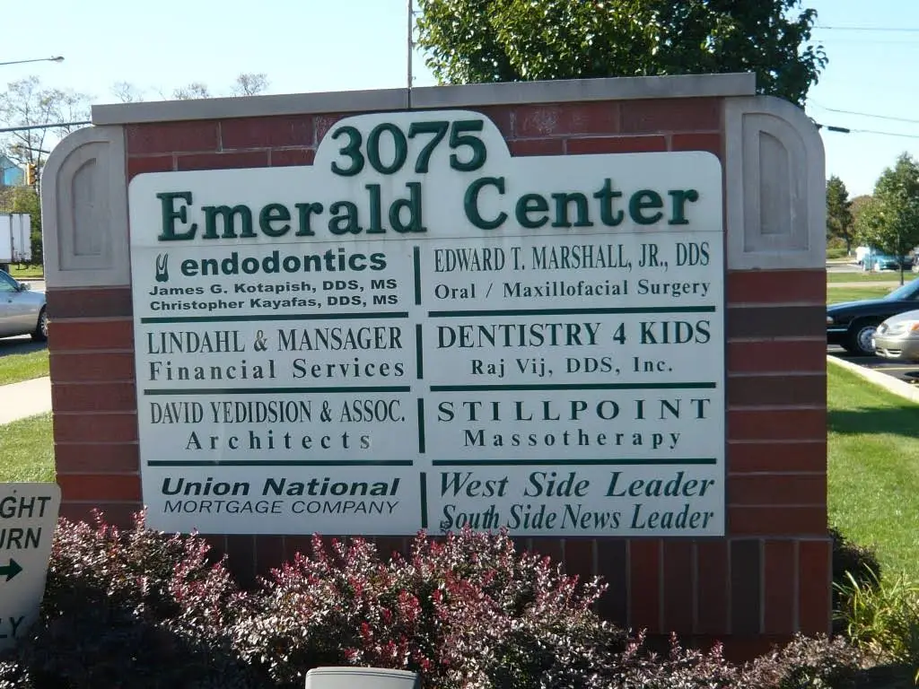 Marshall Oral, Facial and Implant Surgery Center