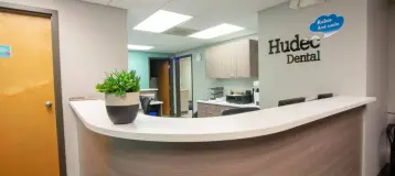 Hudec Dental