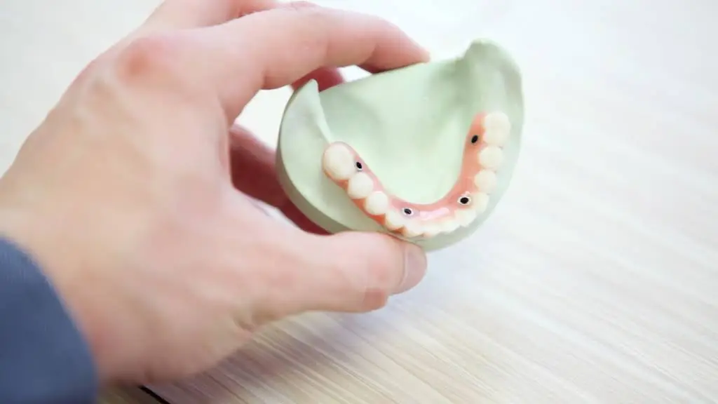 Huguenin Family Dental