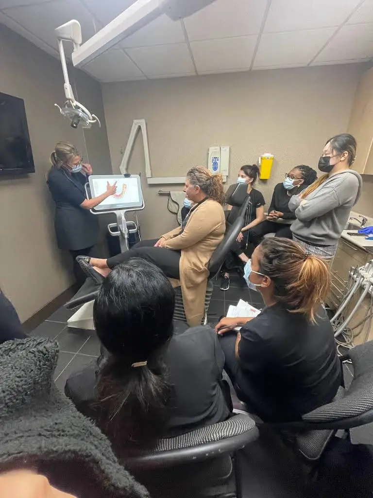 Midtown Dental Centre
