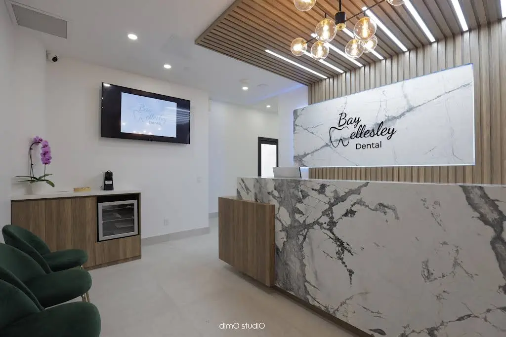 Bay Wellesley Dental - Professional dental clinic exterior with modern facilities