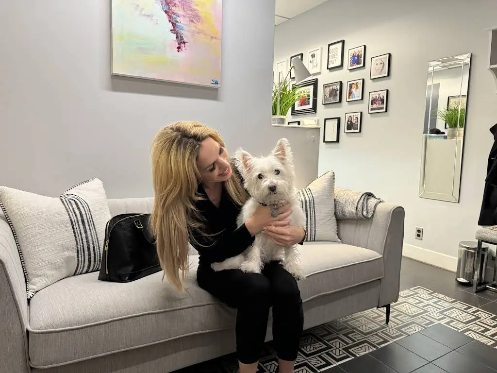 Yorkville Dental - Dr. Shannon Hobbs