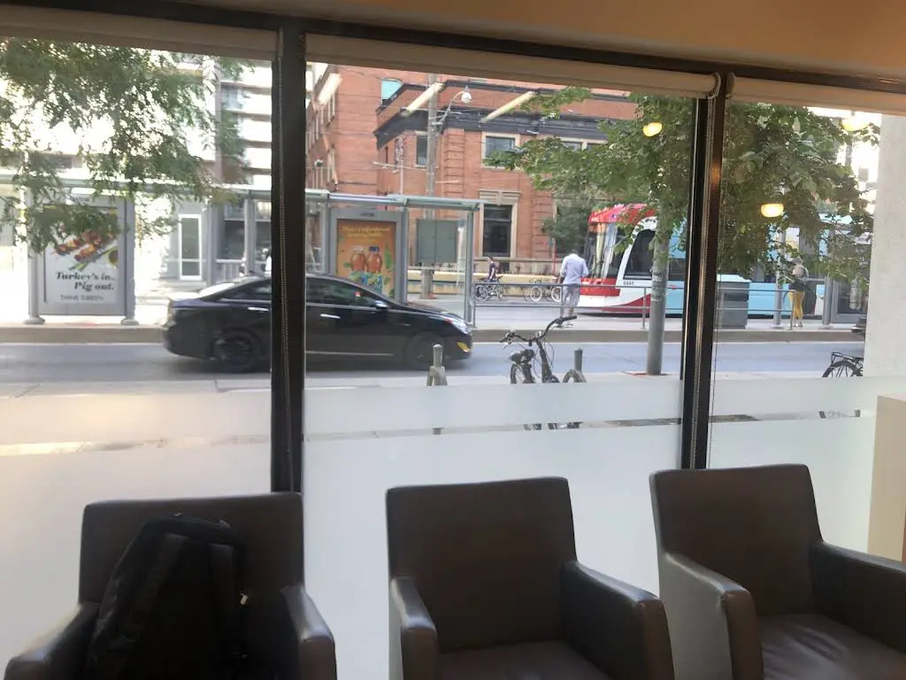 Kingwest Dental