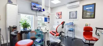 Dolphin Dental