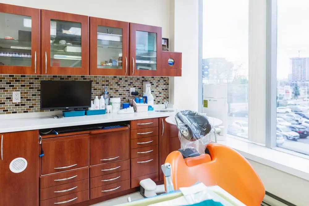 Lee & Yoon Dental