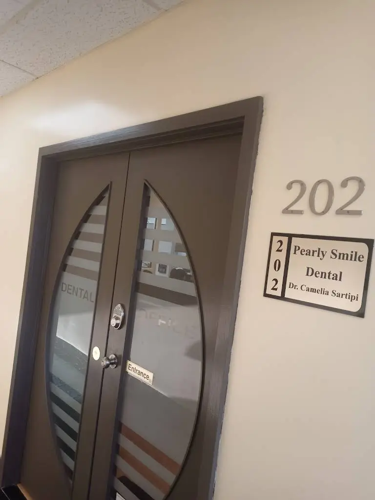 Pearly Smile Dental Clinic