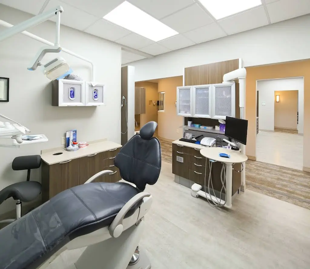 Town Crossing Dental