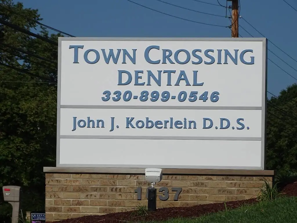 Town Crossing Dental