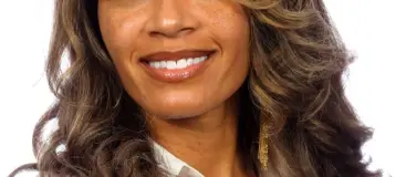 VIP Smiles: Dr. Lucia Johnson