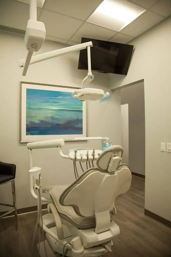 Lux Dental Group