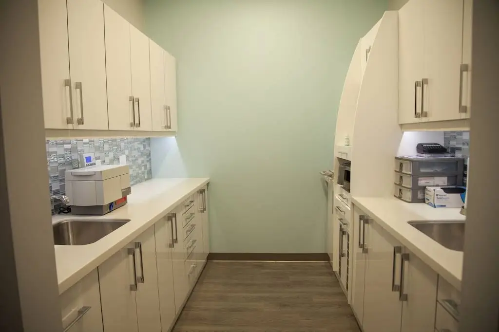 Lux Dental Group