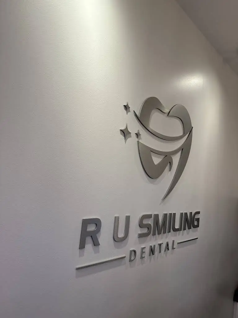 R U Smiling Dental