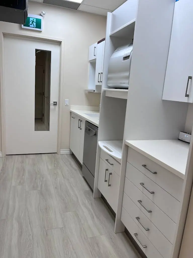 Kingsview Family Dental Clinic