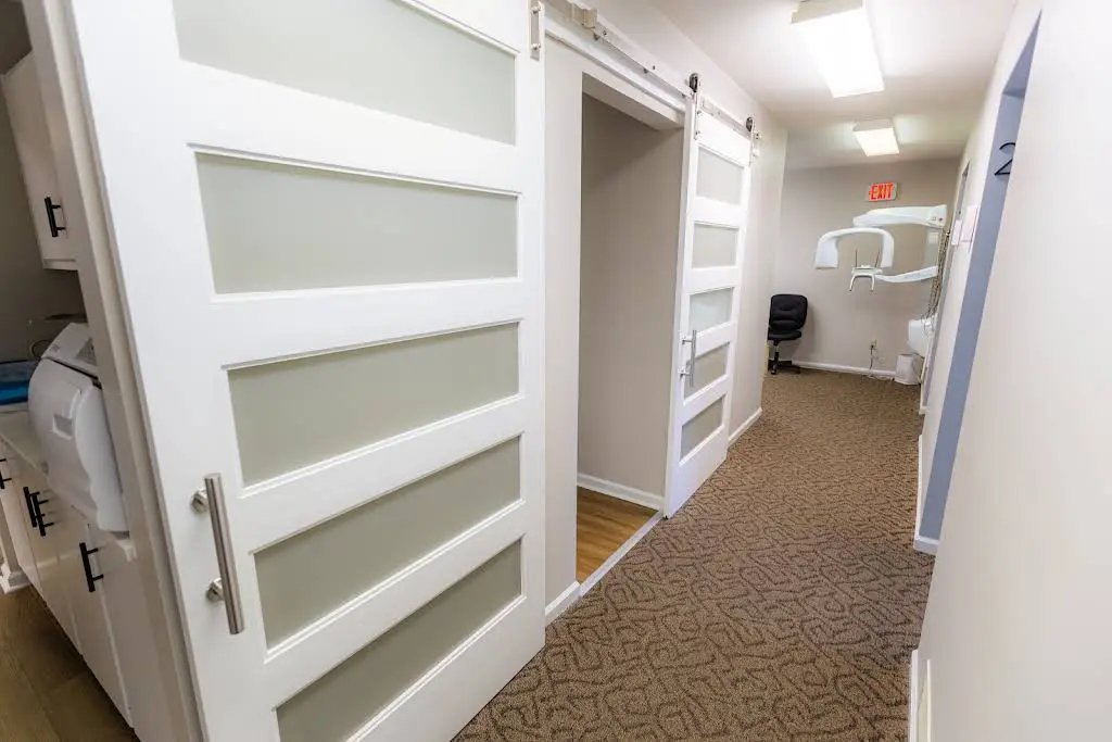 Harvey and Nichols Family Dentistry at Lincoln Trail - Hinton & Hinton