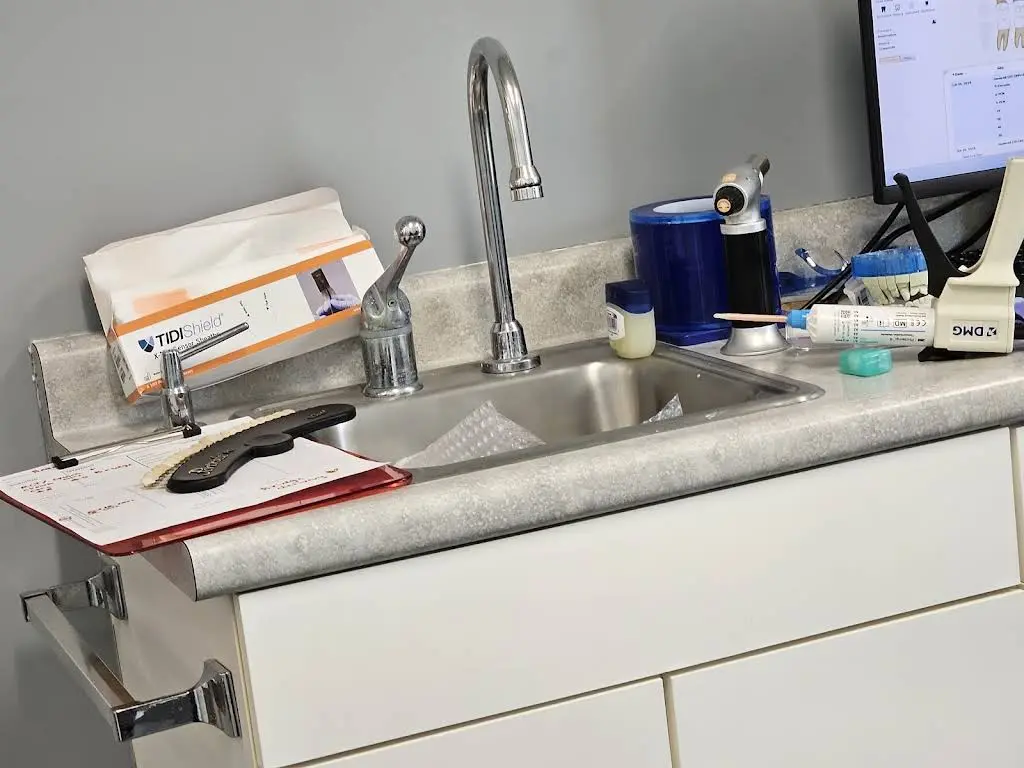 Urgent Dental Center & Family Dentistry