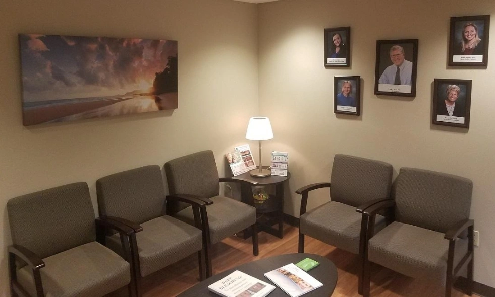 Beachwood Smiles: Yoav Y. Taub, DDS