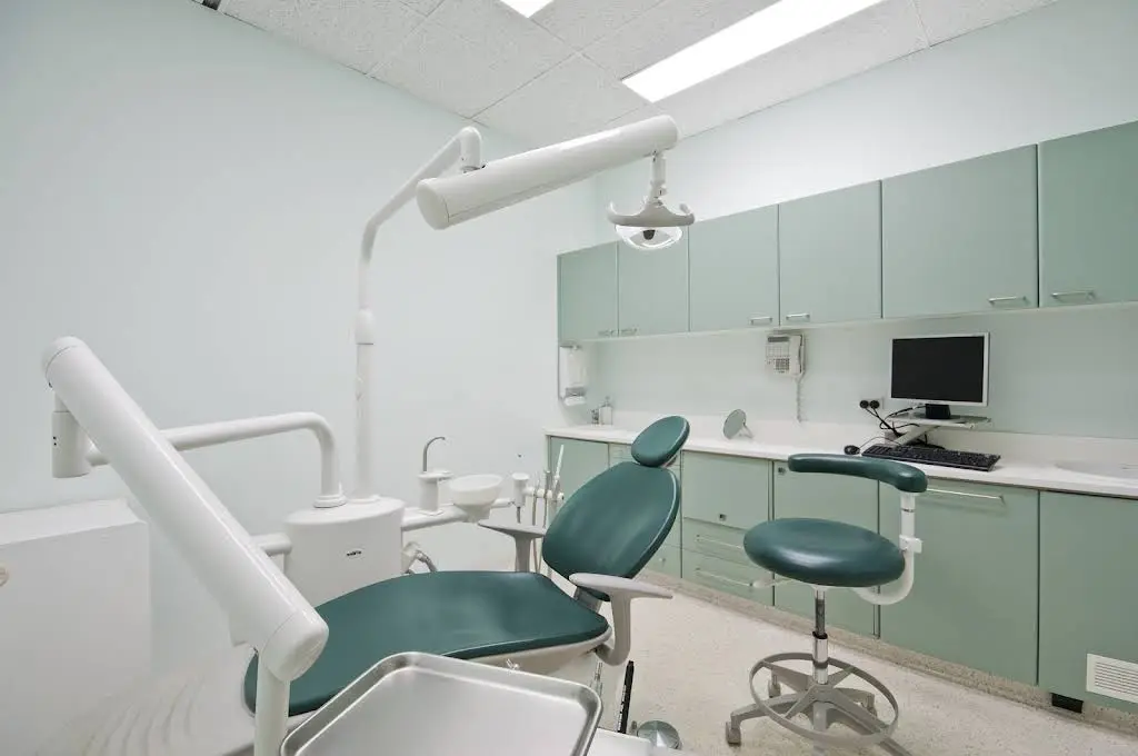 DR.SHALTONI SMILE FOR LIFE