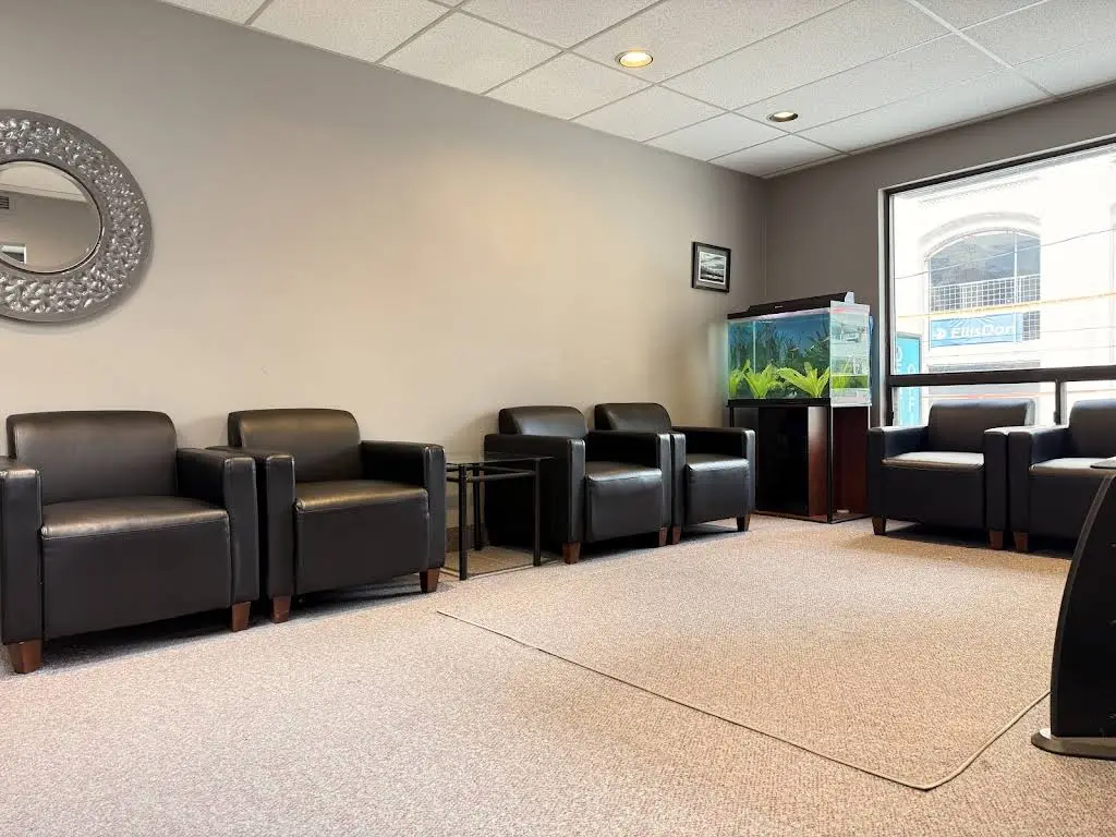 Dr. Kwong Lo Dental Office