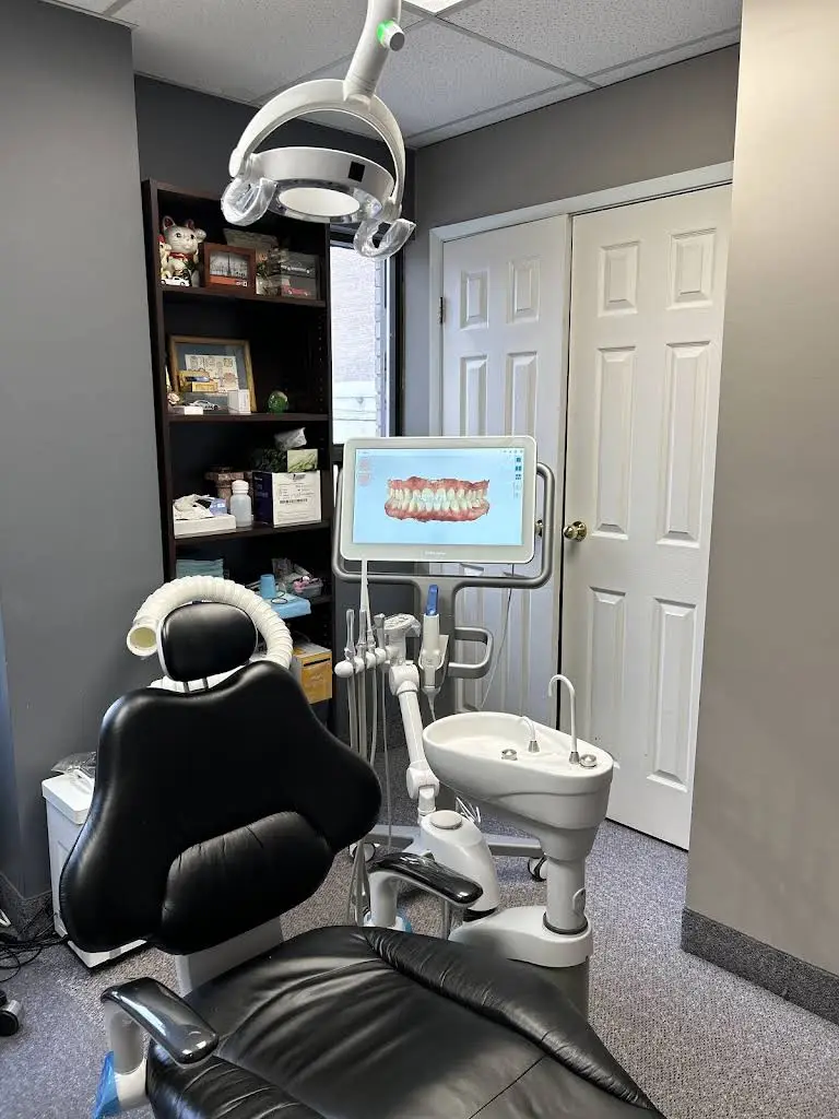 Dr. Kwong Lo Dental Office