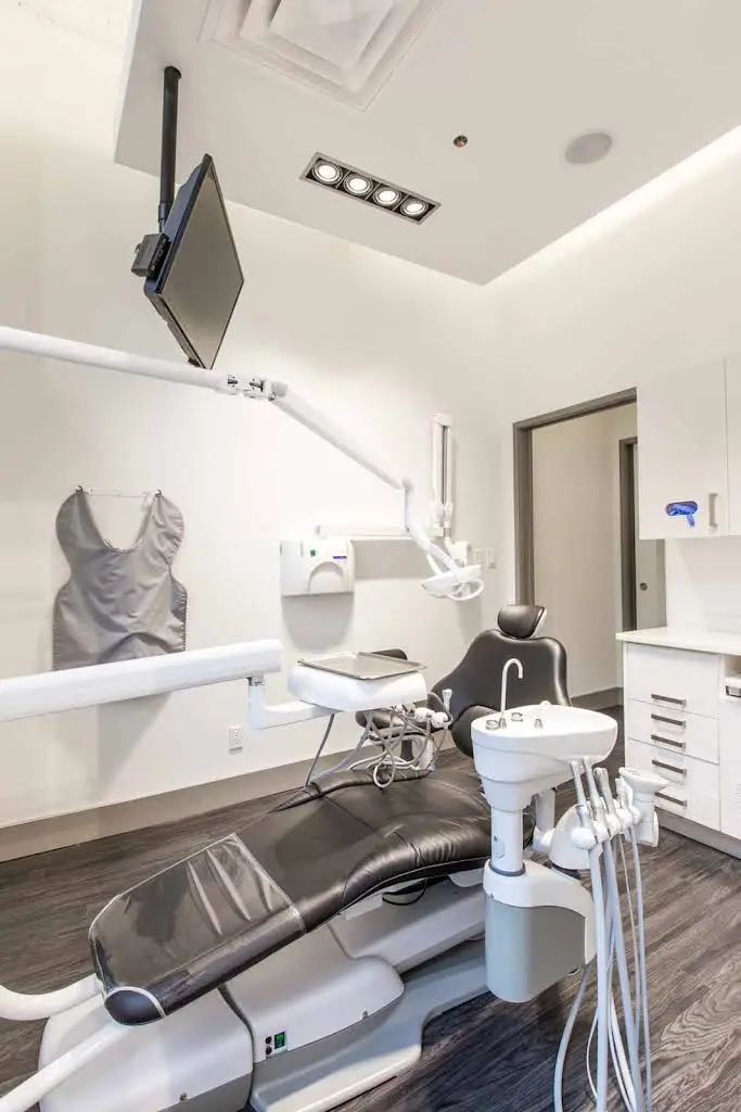 King East Dental