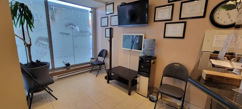Main Square Dental