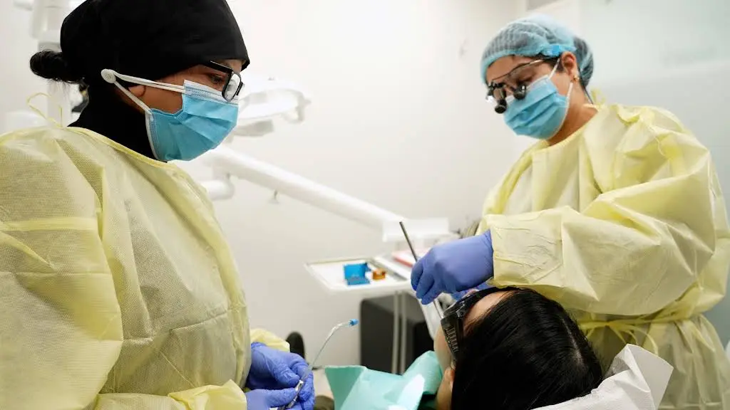 Main Square Dental