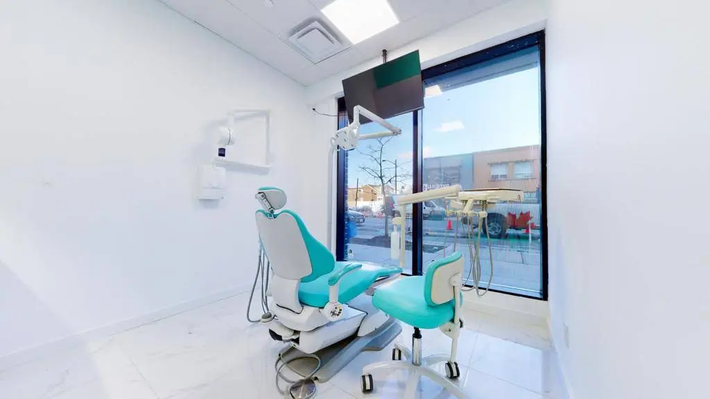 DentiSmile Dental Centre