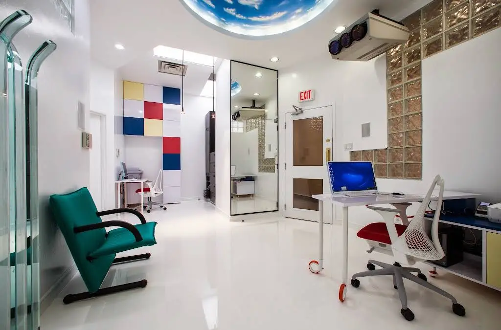 One Yonge Dental Office