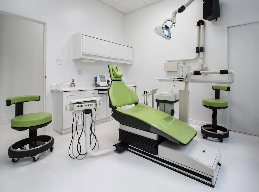 One Yonge Dental Office