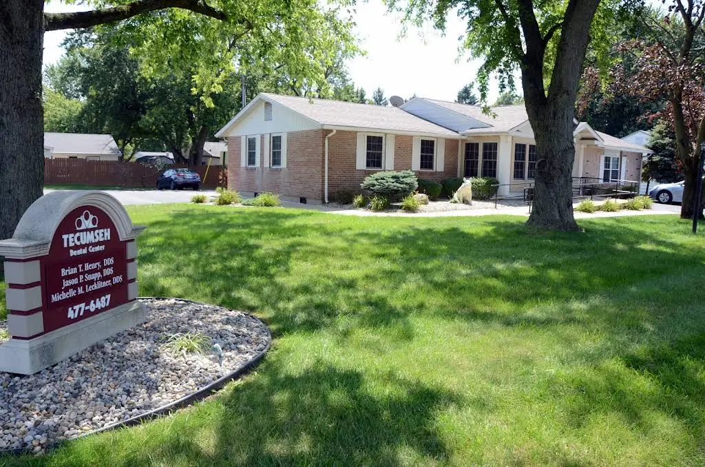 Tecumseh Dental Center