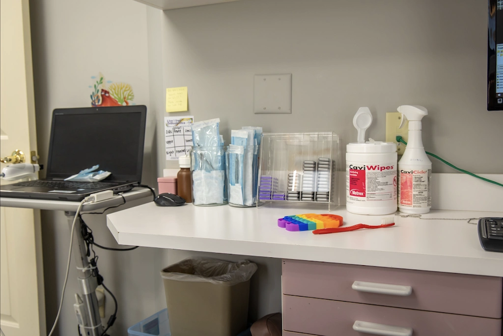 Erwin T. Su, DDS - Pediatric Dentistry