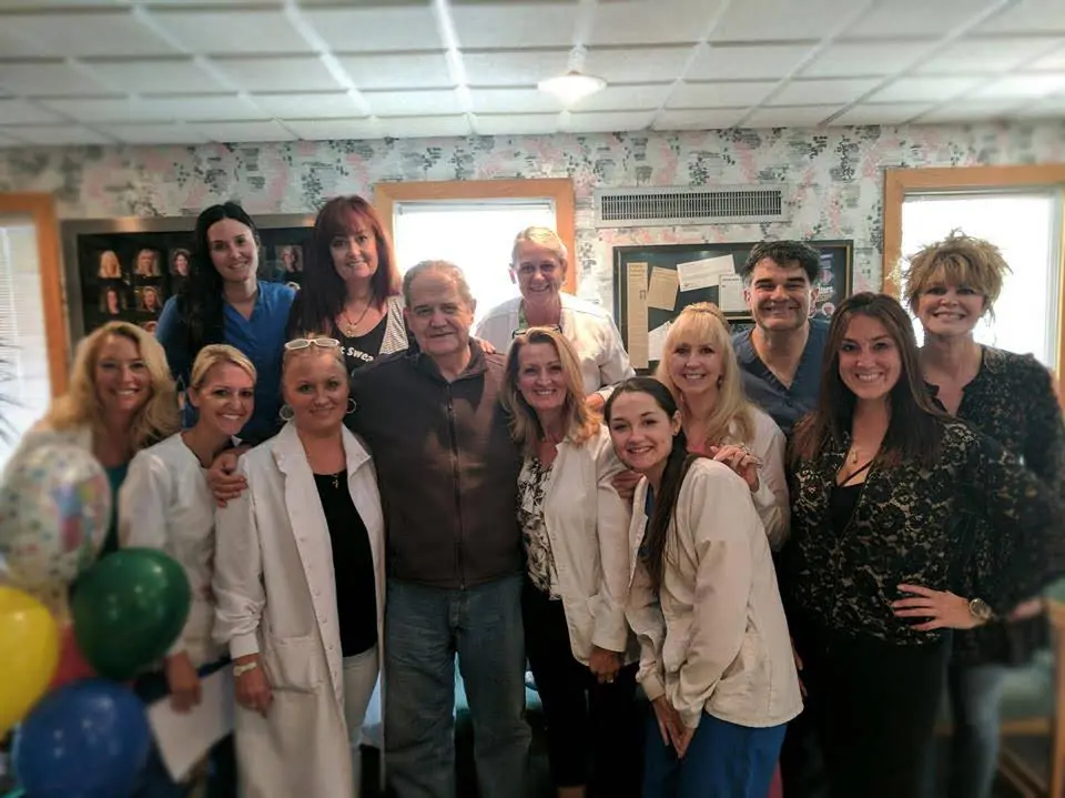 Thomas & Associates, DDS